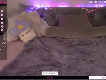 female cam girl mari_and_jandro image #3866125