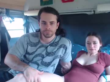 female cam couple busbuddies image #399087