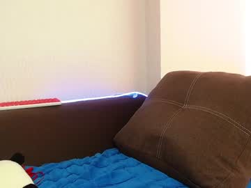 female cam girl courteous_raspberry image #1181106