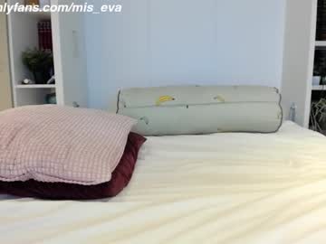 female cam girl mis_eva image #2397009