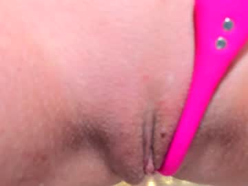 female cam girl yours_emma image #1233313