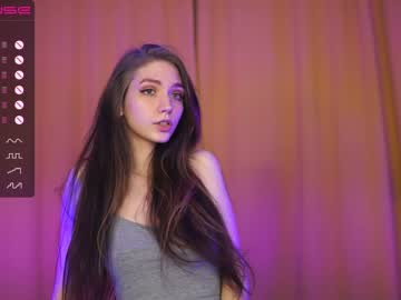 female cam girl angels_kiss image #2674814