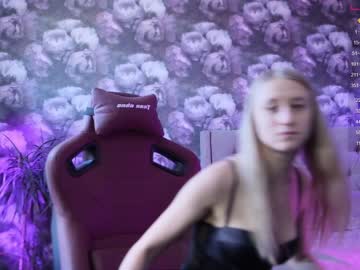 female cam girl angeellina image #3878370