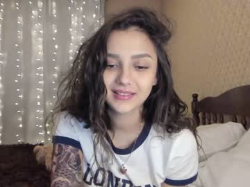 female cam girl so_sweet_poppy image #353220