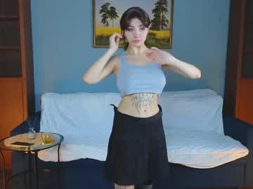 female cam girl silvercorell image #3981808