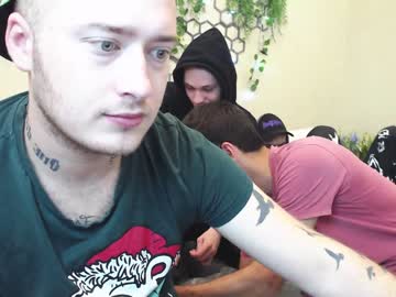 female cam couple aataraxx image #2556566