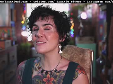 female cam girl _frankie_rivers image #2104933