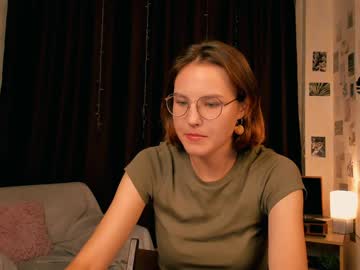 female cam girl radiant_starline image #4029313