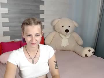 lina_small  female  webcam