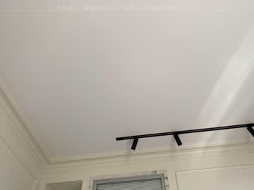 female cam girl maksin_cb image #2452980