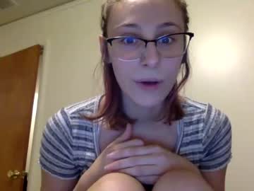 female cam girl toocutekit image #631456