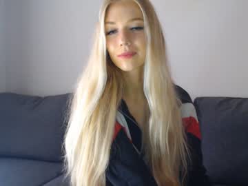 female cam girl pervyblonde image #533720