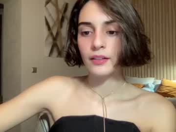 female cam girl crown_of_vice01 image #3094030