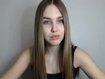 little_pretty_girl  female  webcam