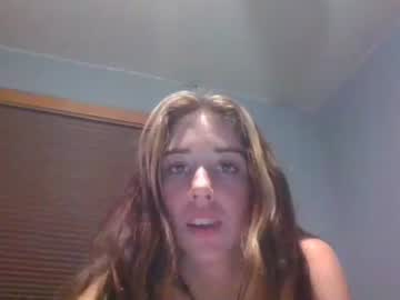 vikki_french  female  webcam