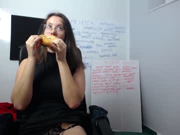 female cam girl yourcrazyneightbor image #2995834