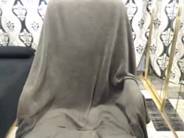 female cam girl nicky_38hhugetits image #2215135