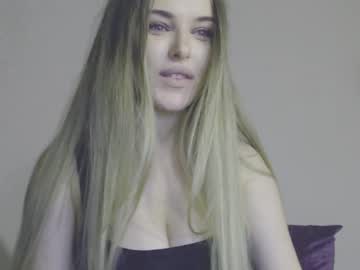 female cam girl petit_kaka image #570517