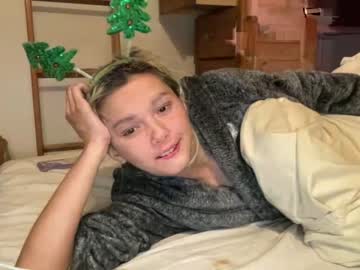 female cam couple alicegirly image #739827