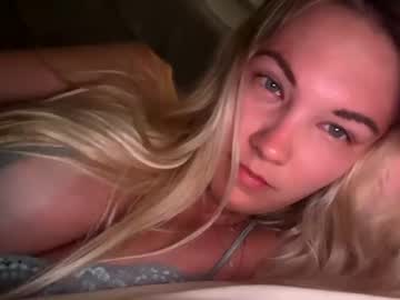 female cam girl mariah95 image #2616085