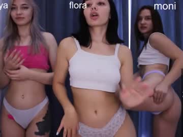 female cam couple berrygirls image #3954716