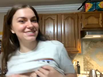 female cam girl chroniclove image #2205185