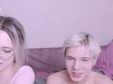 female cam couple kitty_tip image #1032678