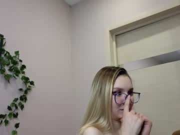 female cam girl evepearce image #3954821