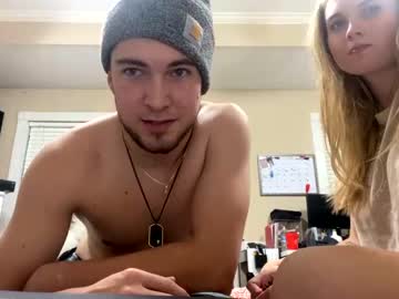 female cam couple haydenxxclark image #1178837