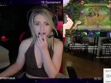 female cam girl kimilee22 image #2770090