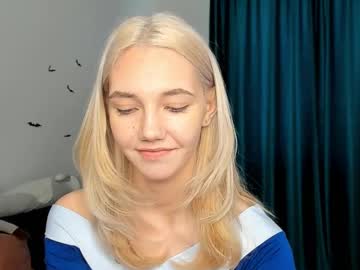 female cam girl mi_mi_molly image #4055077