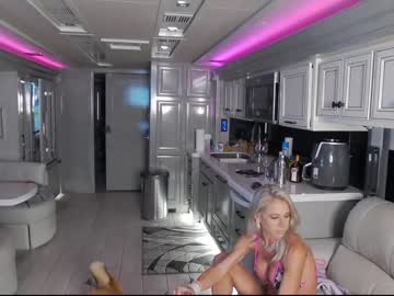 female cam couple swingintourist image #92167