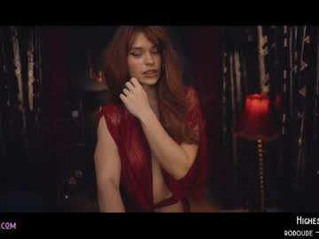 female cam girl lucieoude_ image #1602498
