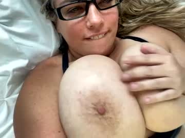 female cam girl kateskurves image #2381996