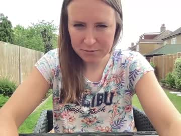female cam girl eatmypie69 image #1935397