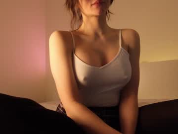female cam girl sasha_ursx image #612599