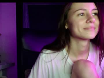 female cam girl valents_cherry image #400419