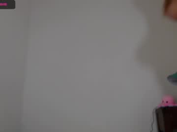 misty_humps  female  webcam