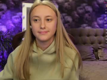 female cam girl angeellina image #2777593