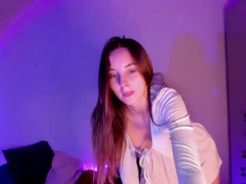 female cam girl golden_bag image #2513774