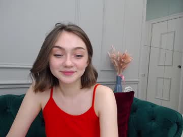 female cam girl adelewilson__ image #269169