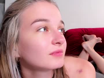 female cam girl joanbravvo image #2169993