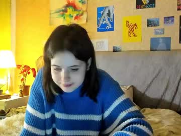 female cam girl nessaa_moree image #3723732