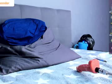 female cam girl alexyakitsune image #4010944