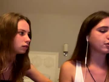 female cam couple dirtypub image #212672