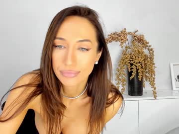 female cam girl finestchantilly image #3352144