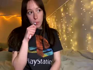 female cam couple bigeyesxo image #3637263