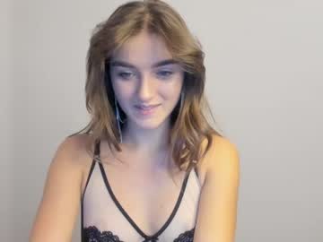 female cam girl omiliver image #356442
