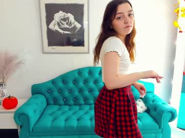 female cam girl riley_elfie image #369107