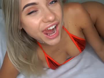 female cam girl cherrishlulu image #2703538
